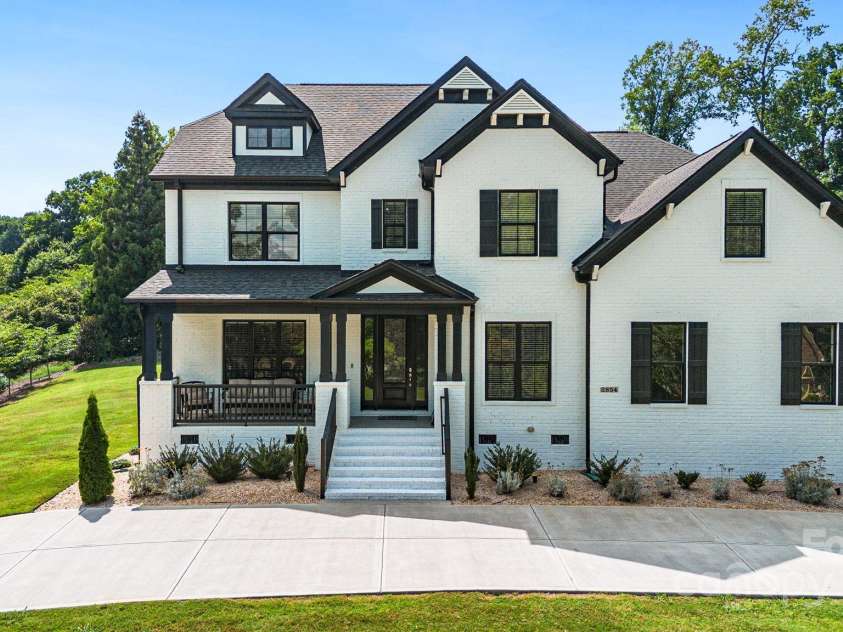 2854 Harlinsdale Drive, Rock Hill, SC 29732.  MLS# CAR4254467, YatesRealty ID 13525. Welcome Home!