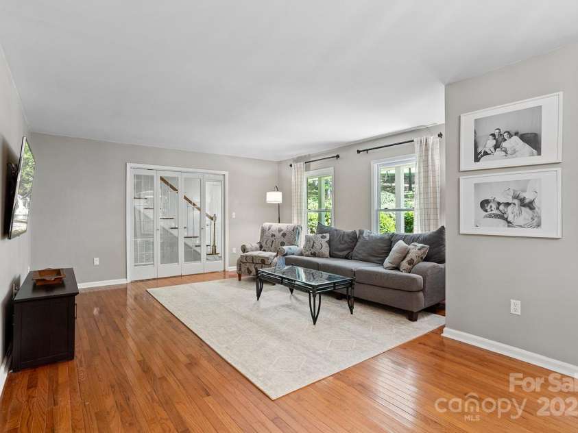 133 Bennett Road, Candler, NC 28715.  MLS# CAR4259919, YatesRealty ID 13529. 