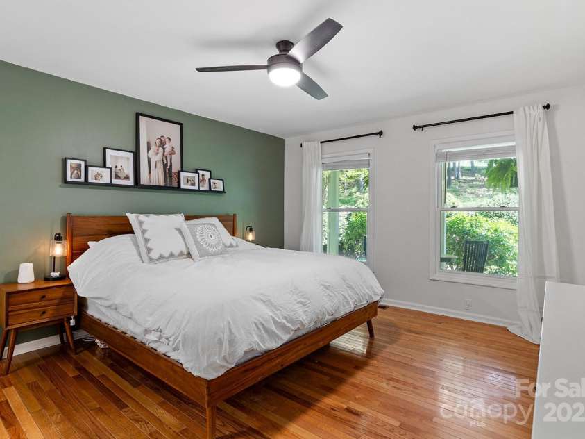 133 Bennett Road, Candler, NC 28715.  MLS# CAR4259919, YatesRealty ID 13529. 