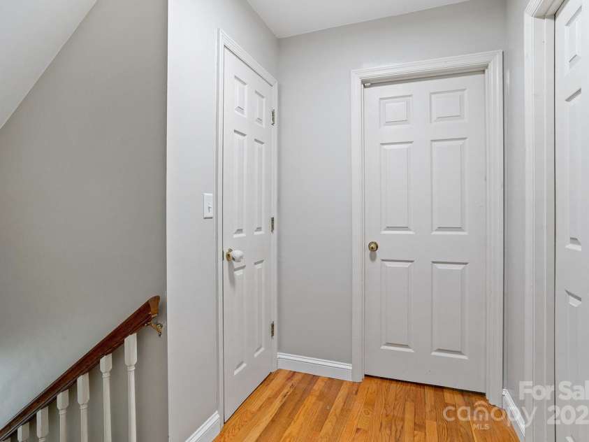 133 Bennett Road, Candler, NC 28715.  MLS# CAR4259919, YatesRealty ID 13529. 