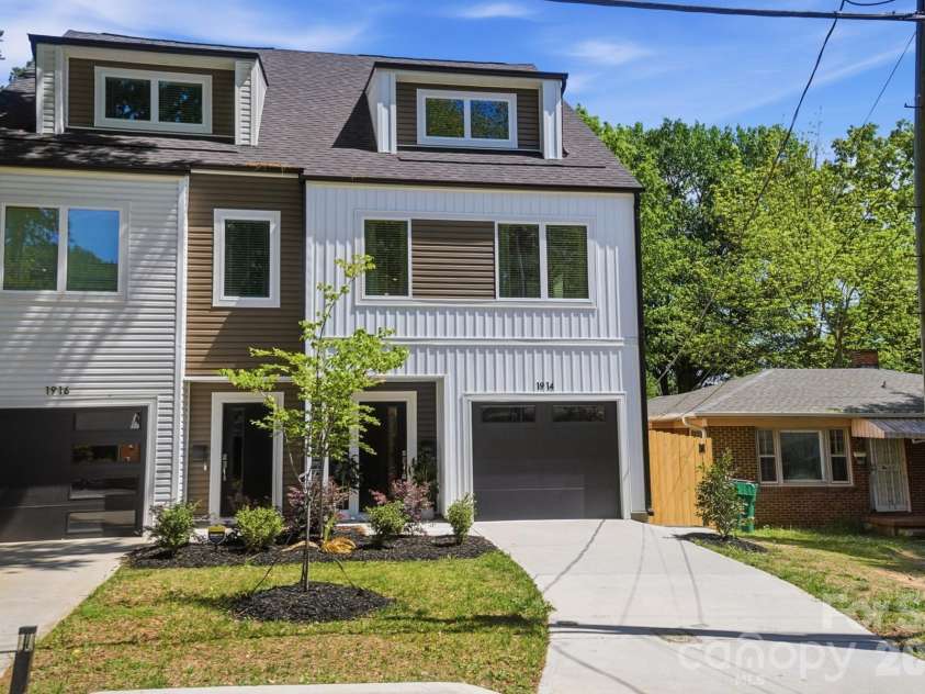 1914 Irma Street, Charlotte, NC 28216.  MLS# CAR4369458, YatesRealty ID 13529. 