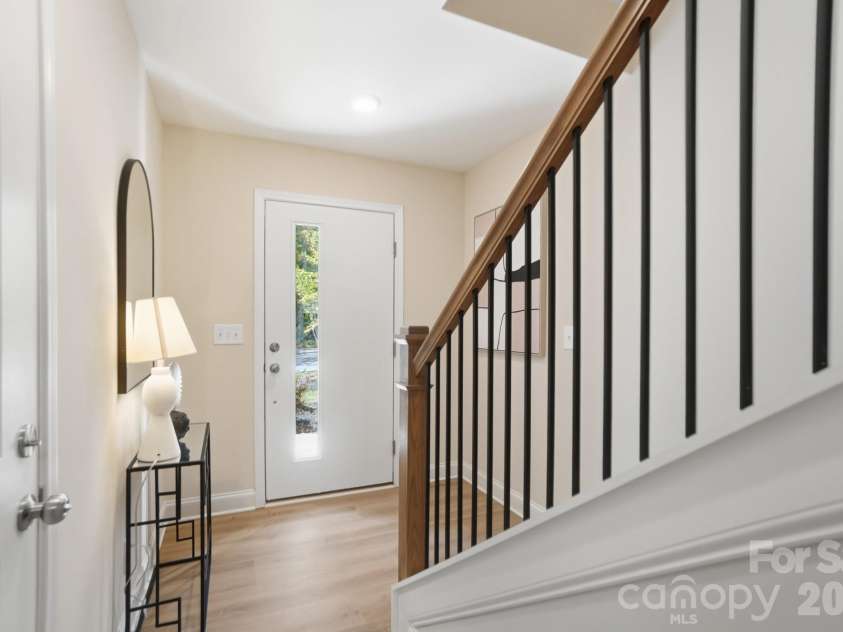 1914 Irma Street, Charlotte, NC 28216.  MLS# CAR4369458, YatesRealty ID 13529. 