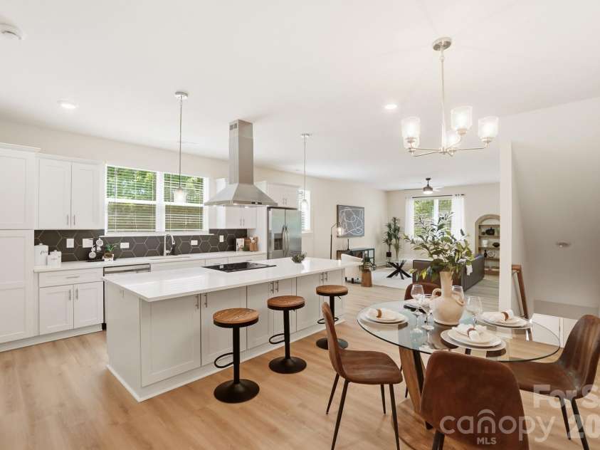 1914 Irma Street, Charlotte, NC 28216.  MLS# CAR4369458, YatesRealty ID 13529. 
