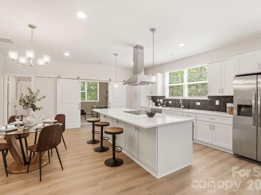 1914 Irma Street, Charlotte, NC 28216.  MLS# CAR4369458, YatesRealty ID 13529. 