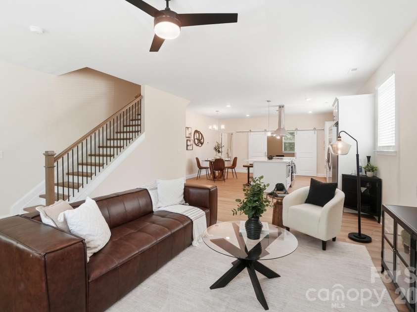 1914 Irma Street, Charlotte, NC 28216.  MLS# CAR4369458, YatesRealty ID 13529. 