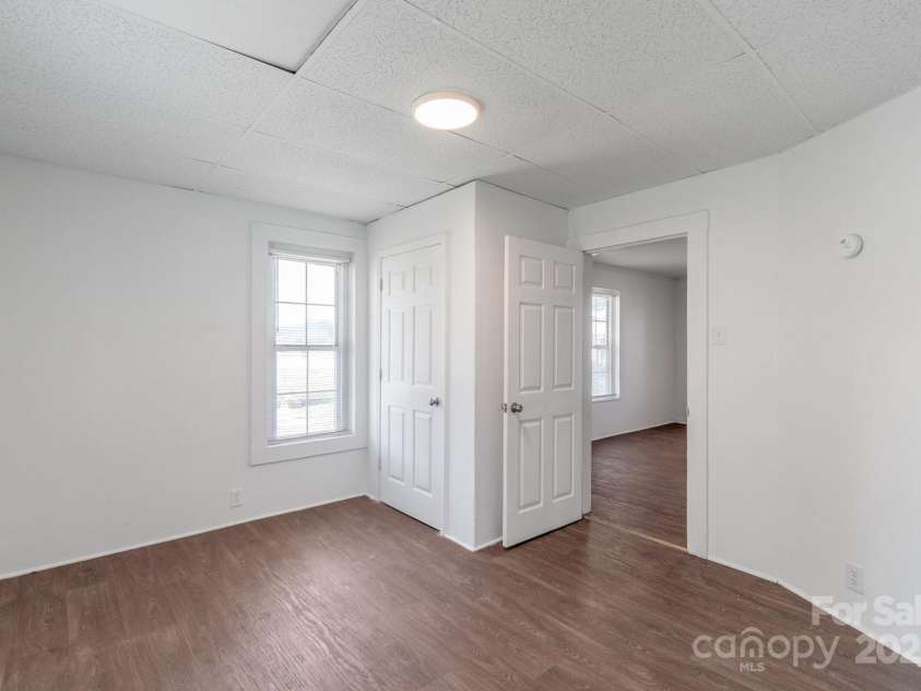 3322 York Highway, Gastonia, NC 28052.  MLS# CAR4278149, YatesRealty ID 1353. 