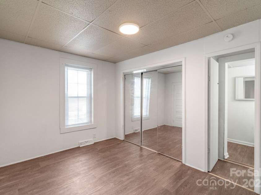 3322 York Highway, Gastonia, NC 28052.  MLS# CAR4278149, YatesRealty ID 1353. 