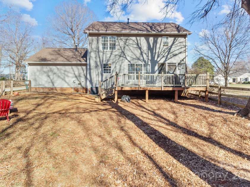 697 Maple Ridge Circle, Salisbury, NC 28147.  MLS# CAR4205711, YatesRealty ID 1353. 