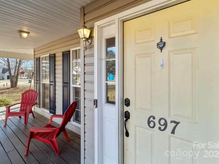 697 Maple Ridge Circle, Salisbury, NC 28147.  MLS# CAR4205711, YatesRealty ID 1353. Relax on the wide front porch