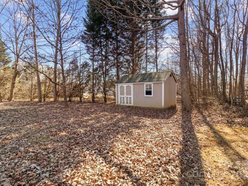 697 Maple Ridge Circle, Salisbury, NC 28147.  MLS# CAR4205711, YatesRealty ID 1353. Shed conveys