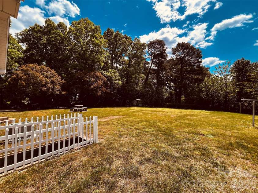2525 13th Avenue, Hickory, NC 28602.  MLS# CAR4370819, YatesRealty ID 13531. 