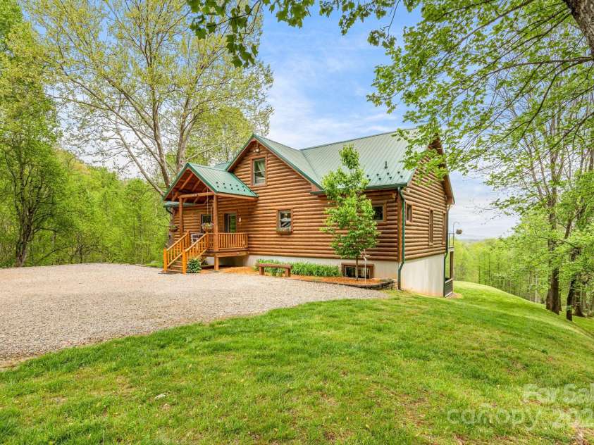 256 Morgan Cove Road, Candler, NC 28715.  MLS# CAR4247453, YatesRealty ID 13531. 