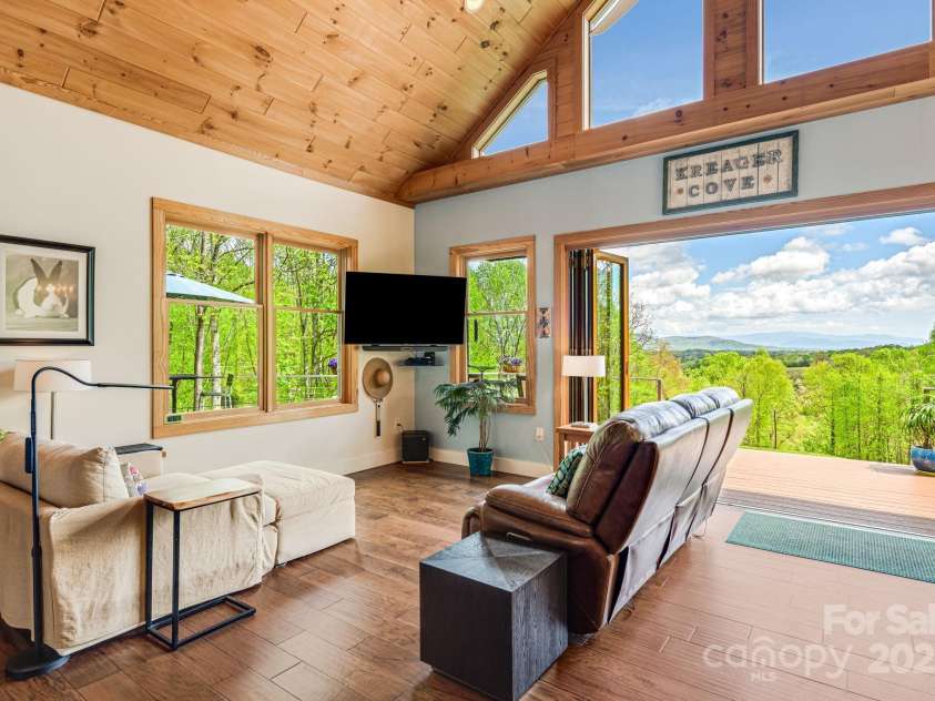 256 Morgan Cove Road, Candler, NC 28715.  MLS# CAR4247453, YatesRealty ID 13531. 