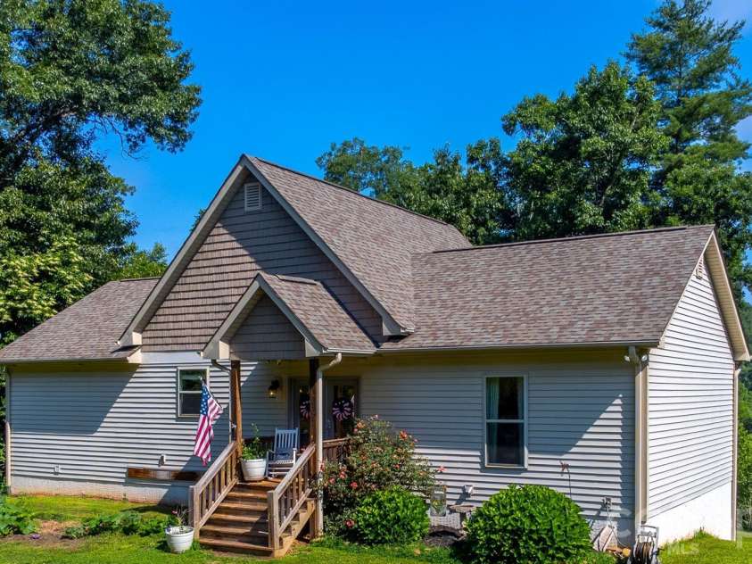 266 Egret Lane, Sylva, NC 28779.  MLS# CAR4371087, YatesRealty ID 13532. 