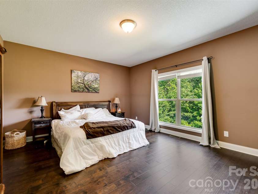266 Egret Lane, Sylva, NC 28779.  MLS# CAR4371087, YatesRealty ID 13532. 