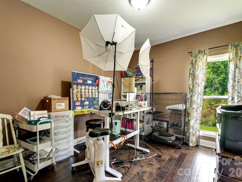 266 Egret Lane, Sylva, NC 28779.  MLS# CAR4371087, YatesRealty ID 13532. 