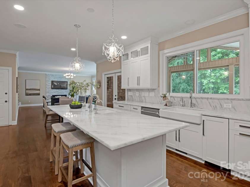 409 Running Horse Lane, Waxhaw, NC 28173.  MLS# CAR4222775, YatesRealty ID 13532. 