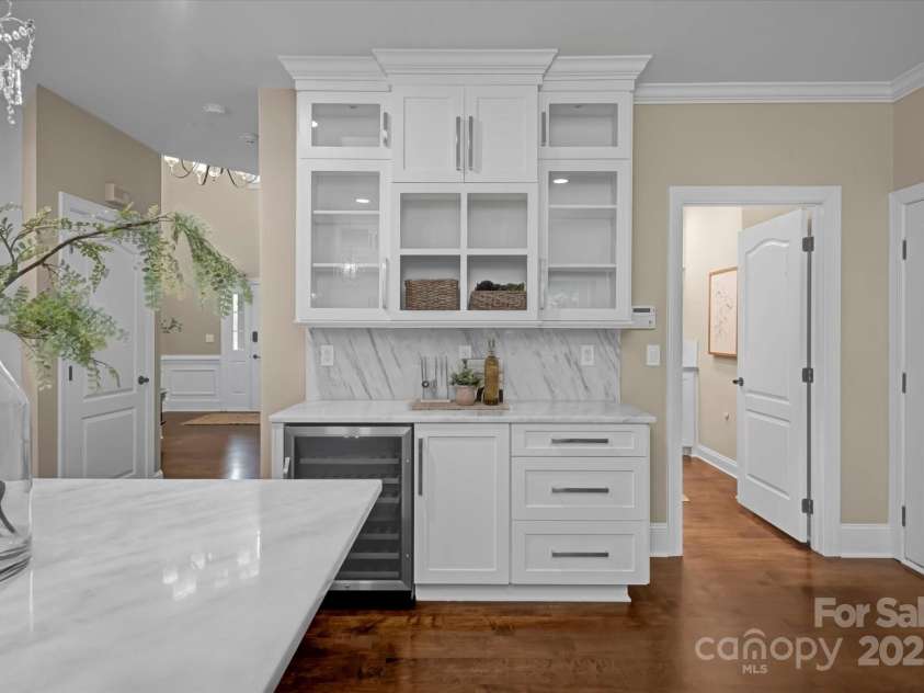 409 Running Horse Lane, Waxhaw, NC 28173.  MLS# CAR4222775, YatesRealty ID 13532. 