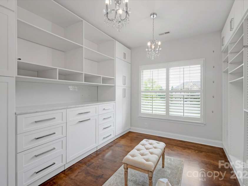 409 Running Horse Lane, Waxhaw, NC 28173.  MLS# CAR4222775, YatesRealty ID 13532. 