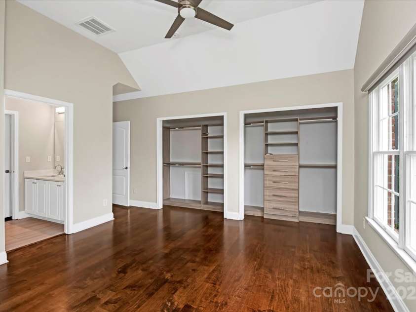 409 Running Horse Lane, Waxhaw, NC 28173.  MLS# CAR4222775, YatesRealty ID 13532. 