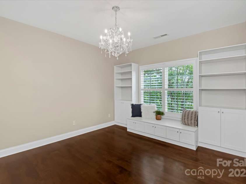 409 Running Horse Lane, Waxhaw, NC 28173.  MLS# CAR4222775, YatesRealty ID 13532. 