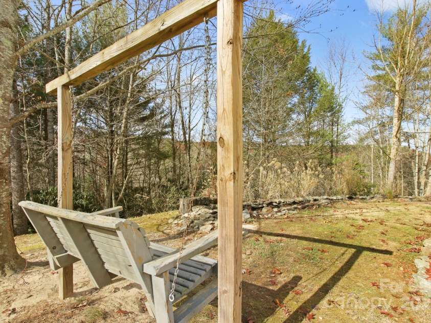 937 Sampson Road, Lenoir, NC 28645.  MLS# CAR4257985, YatesRealty ID 13533. 