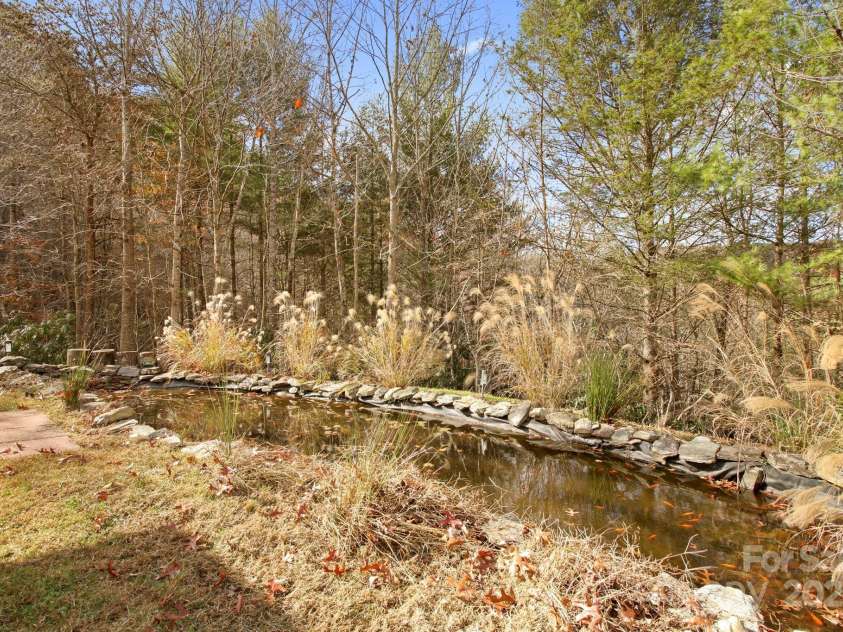 937 Sampson Road, Lenoir, NC 28645.  MLS# CAR4257985, YatesRealty ID 13533. 