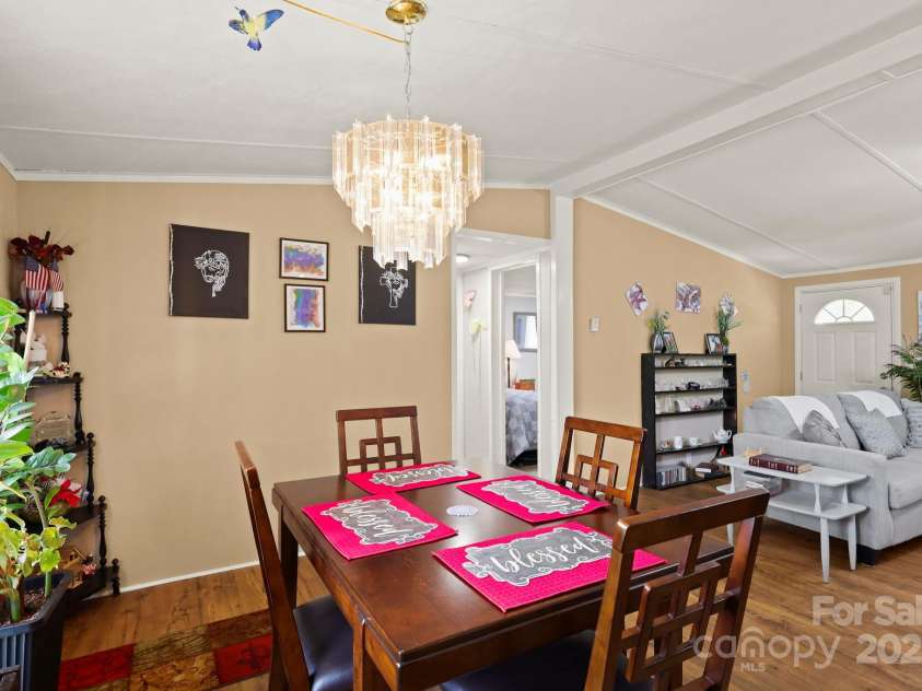 3570 Fox Run, Lenoir, NC 28645.  MLS# CAR4254833, YatesRealty ID 13534. 