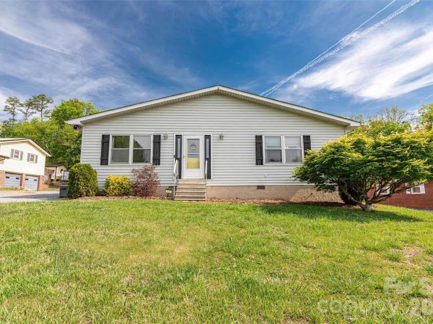 445 Old Caroleen Road, Forest City, NC 28043.  MLS# CAR4371993, YatesRealty ID 13534. 