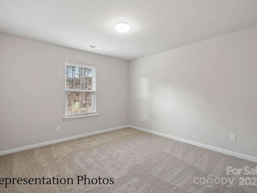 215 Lake George Drive, Shelby, NC 28152.  MLS# CAR4259717, YatesRealty ID 13535. 