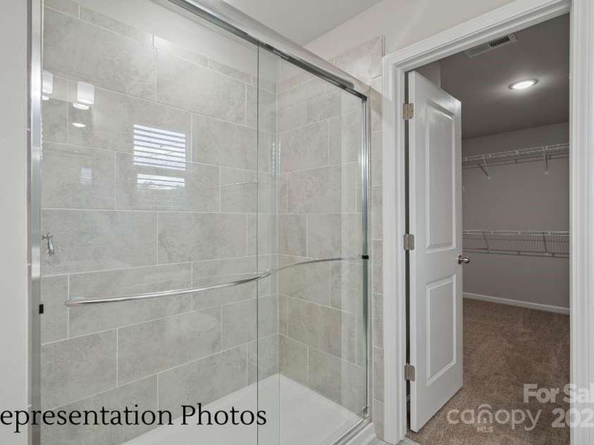 215 Lake George Drive, Shelby, NC 28152.  MLS# CAR4259717, YatesRealty ID 13535. 