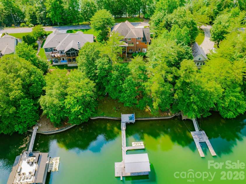 357 Lentz Landing Lane, Nebo, NC 28761.  MLS# CAR4351177, YatesRealty ID 13536. 