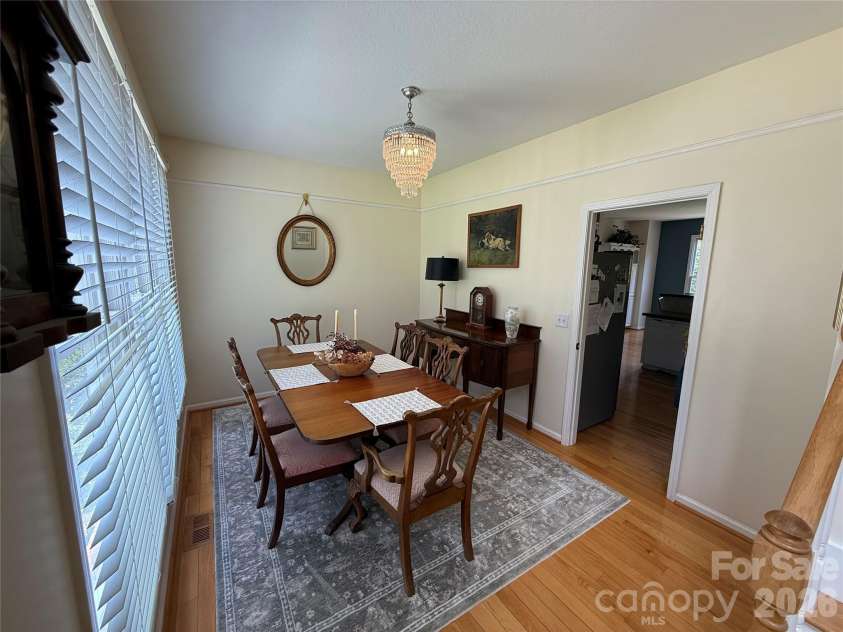 357 Lentz Landing Lane, Nebo, NC 28761.  MLS# CAR4351177, YatesRealty ID 13536. Formal dining area