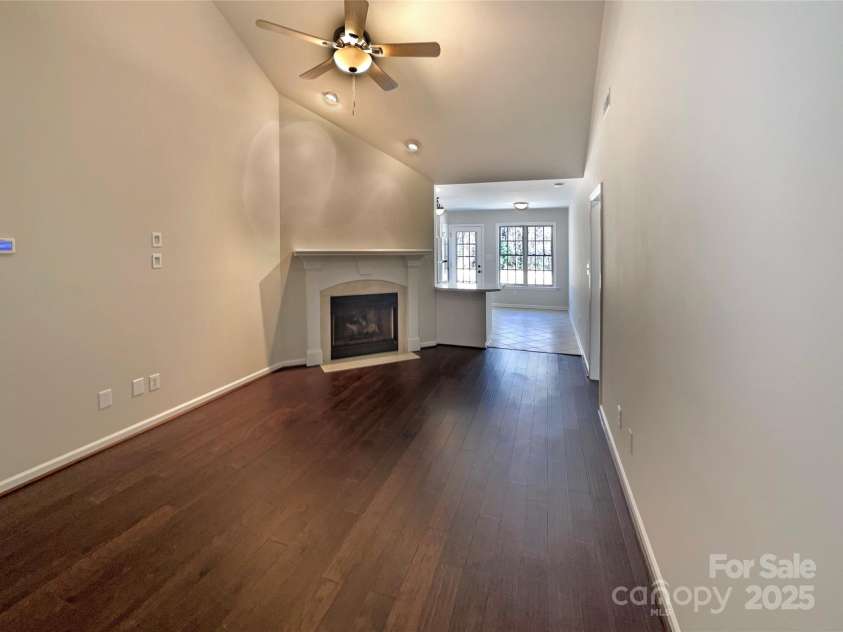 807 Limerick Drive, Dallas, NC 28034.  MLS# CAR4227749, YatesRealty ID 13536. 