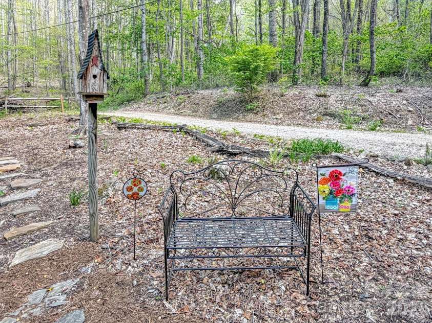 211 Rustic Road, Waynesville, NC 28786.  MLS# CAR4371760, YatesRealty ID 13537. 