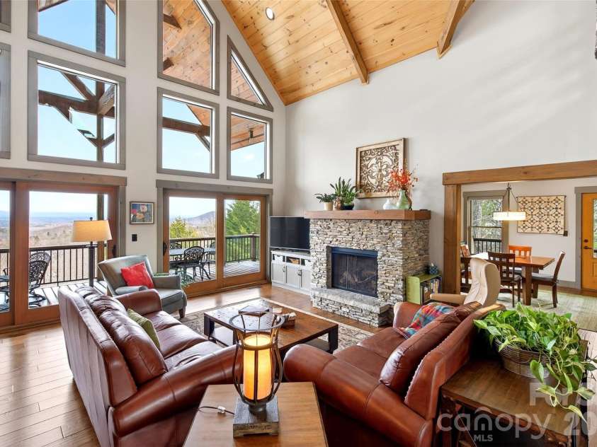 623 Mountain Vista Drive, Nebo, NC 28761.  MLS# CAR4342398, YatesRealty ID 13539. 
