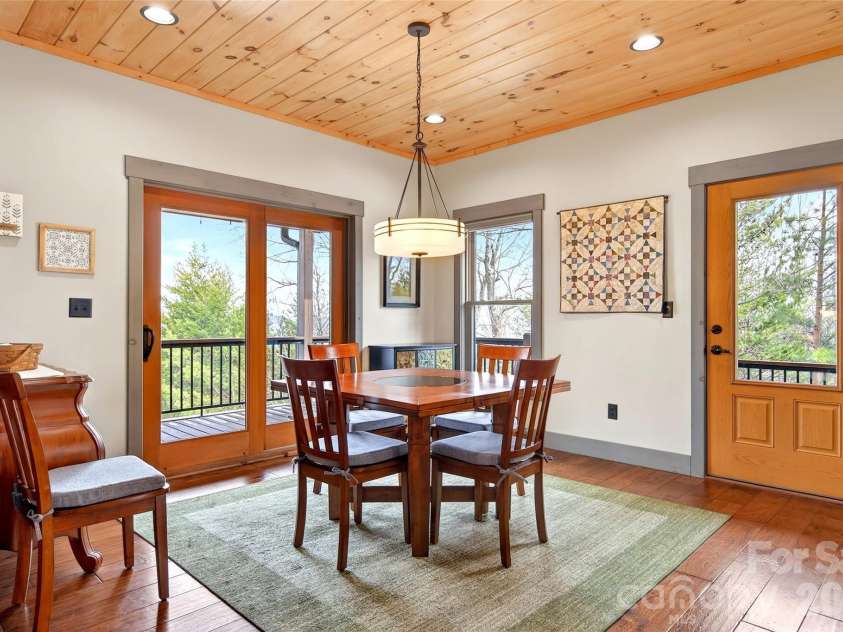 623 Mountain Vista Drive, Nebo, NC 28761.  MLS# CAR4342398, YatesRealty ID 13539. 