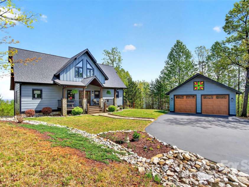 623 Mountain Vista Drive, Nebo, NC 28761.  MLS# CAR4342398, YatesRealty ID 13539. 