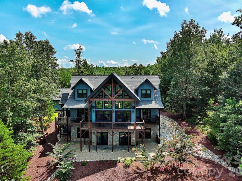 623 Mountain Vista Drive, Nebo, NC 28761.  MLS# CAR4342398, YatesRealty ID 13539. 