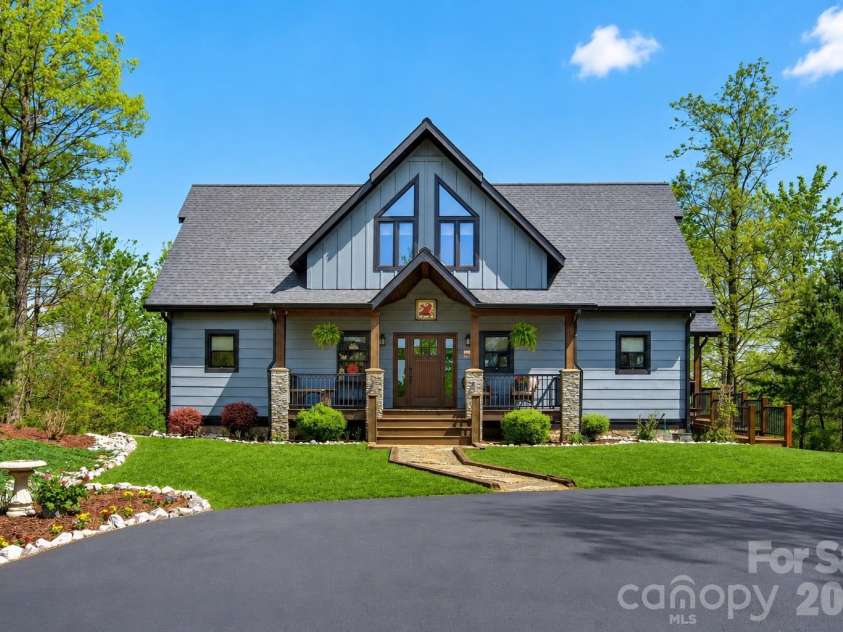 623 Mountain Vista Drive, Nebo, NC 28761.  MLS# CAR4342398, YatesRealty ID 13539. 
