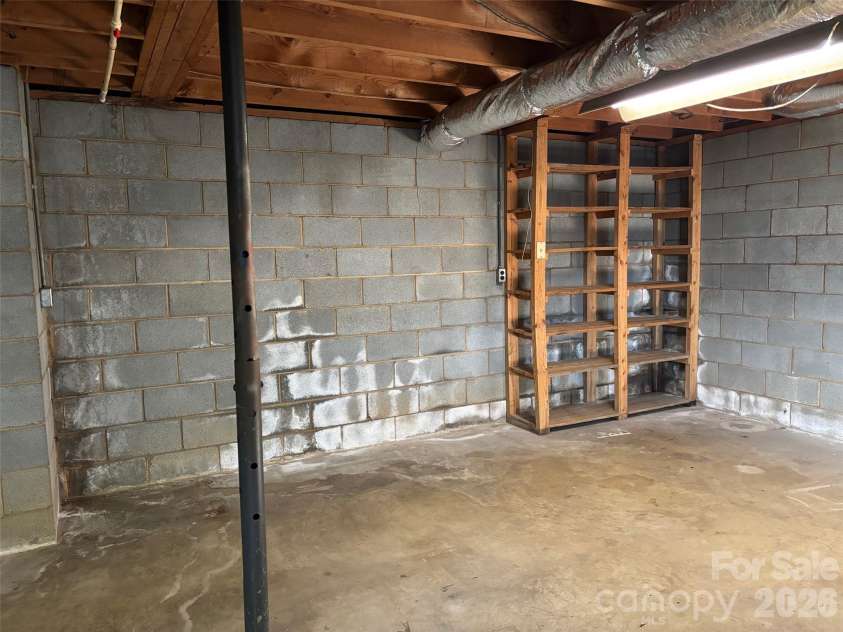 150 Old Georgia Road, Statesville, NC 28625.  MLS# CAR4324519, YatesRealty ID 1354. 