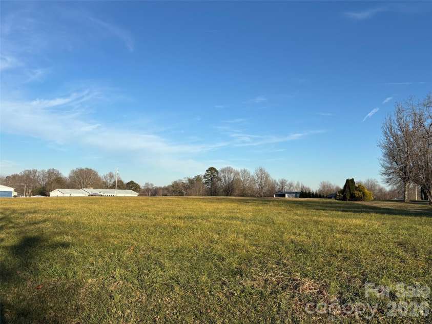 150 Old Georgia Road, Statesville, NC 28625.  MLS# CAR4324519, YatesRealty ID 1354. 