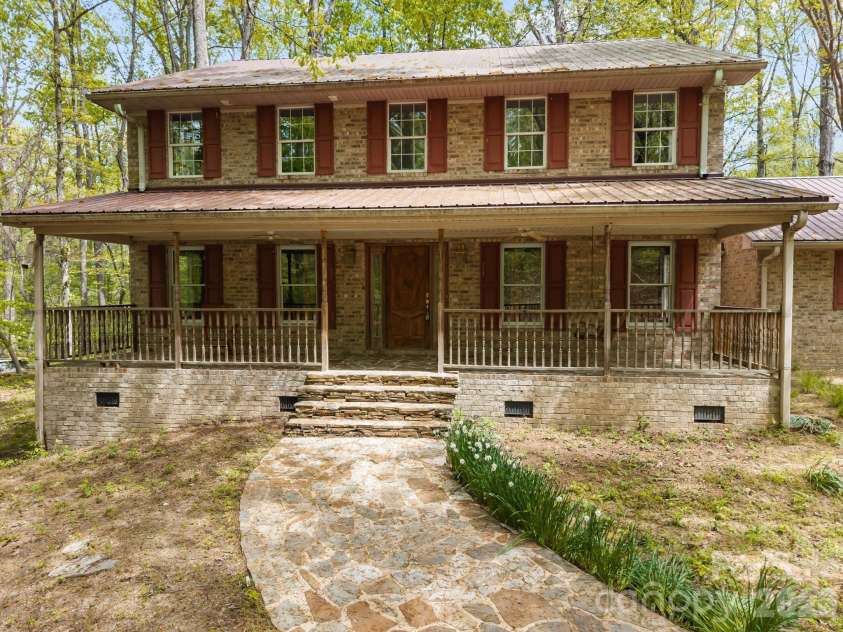 425 Hickory Hill Road, Salisbury, NC 28144.  MLS# CAR4369648, YatesRealty ID 13544. 