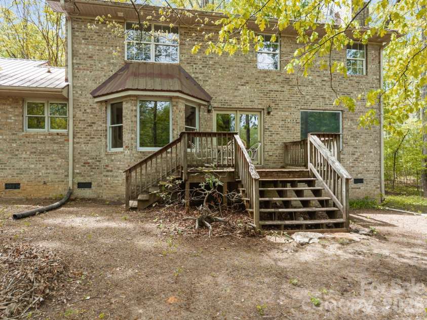 425 Hickory Hill Road, Salisbury, NC 28144.  MLS# CAR4369648, YatesRealty ID 13544. 