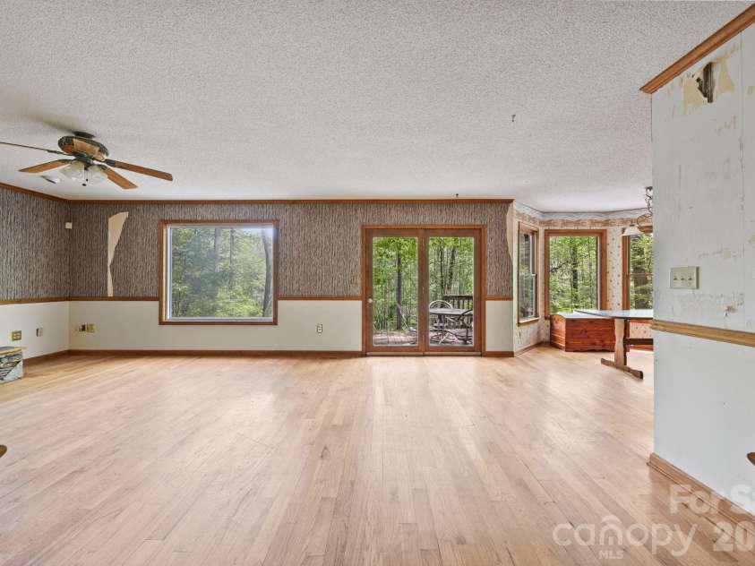 425 Hickory Hill Road, Salisbury, NC 28144.  MLS# CAR4369648, YatesRealty ID 13544. 