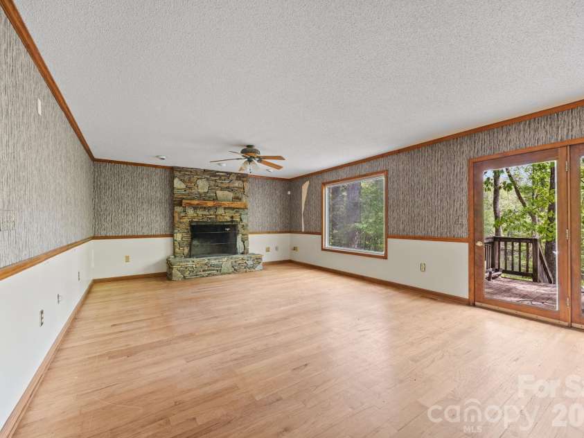 425 Hickory Hill Road, Salisbury, NC 28144.  MLS# CAR4369648, YatesRealty ID 13544. 