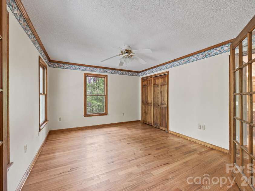 425 Hickory Hill Road, Salisbury, NC 28144.  MLS# CAR4369648, YatesRealty ID 13544. Main level room w/ closet