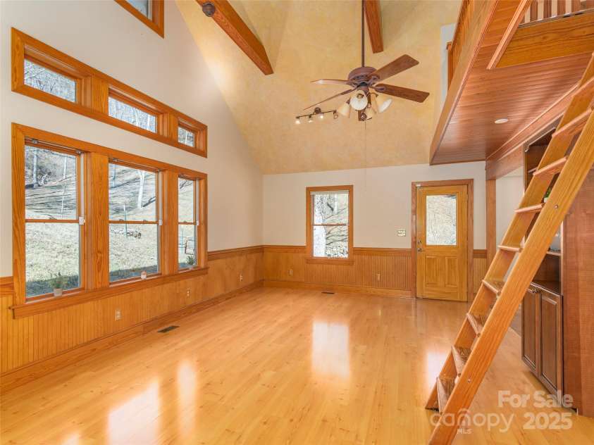 303 Miami Drive, Waynesville, NC 28785.  MLS# CAR4220440, YatesRealty ID 13546. 