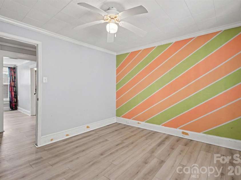 815 Jackson Street, Salisbury, NC 28144.  MLS# CAR4364151, YatesRealty ID 13546. 