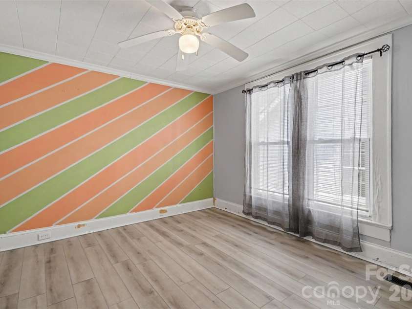 815 Jackson Street, Salisbury, NC 28144.  MLS# CAR4364151, YatesRealty ID 13546. 